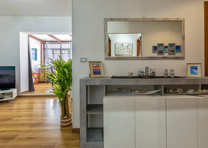 Sardinia Re - Sweet Harmony *